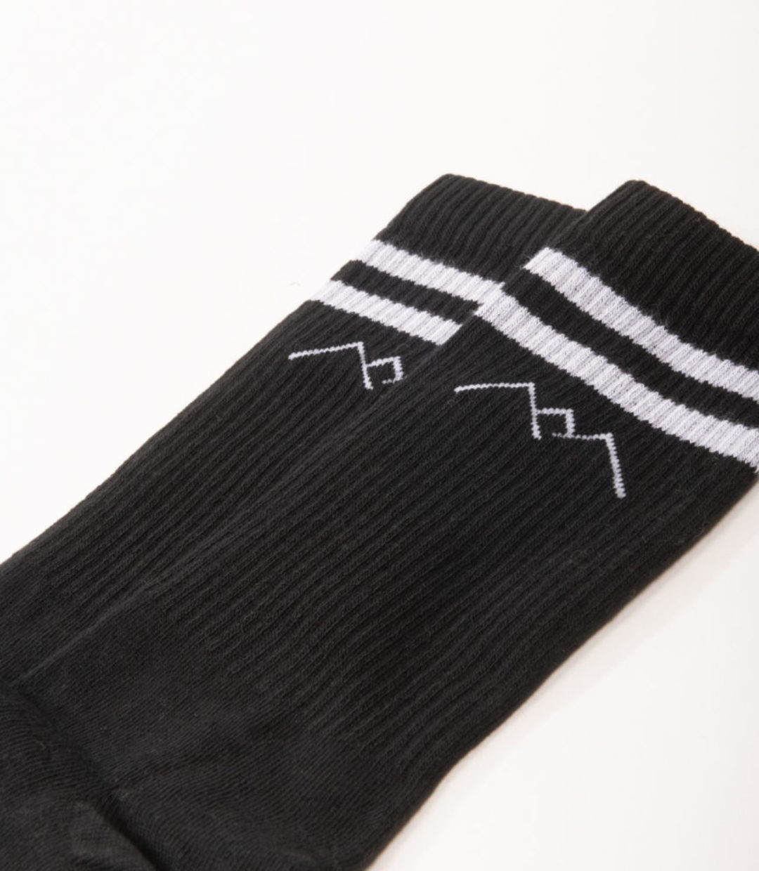 Whatever Man Lyocell Socks MTN Black Detail 1